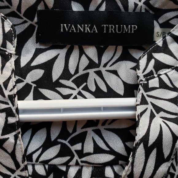 Ivanka Trump black and white blouse - Picture 5 of 6